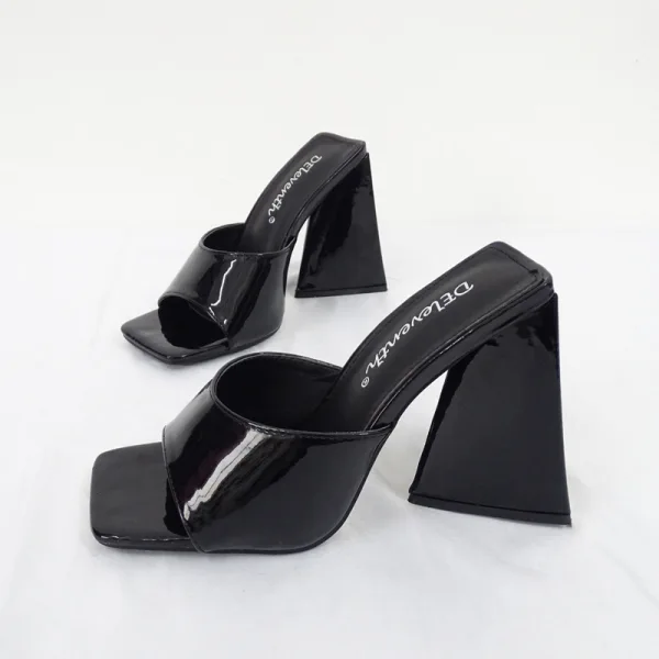 Chic / Beautiful White Street Wear Womens Sandals 2022 11 cm Thick Heels Open / Peep Toe Womens Sandals High Heels