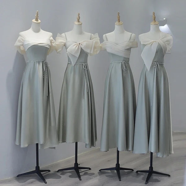 Modest / Simple Grey Bow Bridesmaid Dresses 2023 A-Line / Princess Off-The-Shoulder Short Sleeve Backless Pearl Sash Floor-Length / Long Prom Bridesmaid Dresses