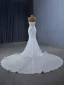 Glitzernden High End Weiß Handgefertigt Perlenstickerei Pailletten Brautkleider / Hochzeitskleider 2024 Meerjungfrau Off Shoulder 3/4 Ärmel Rückenfreies Hof-Schleppe Hochzeit