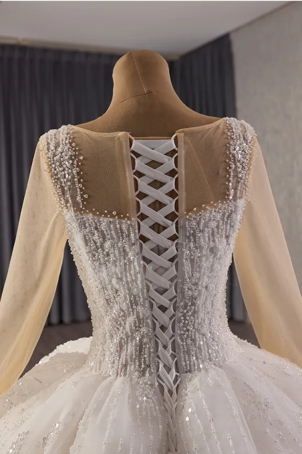 Luxury / Gorgeous White Handmade  Beading Sequins Pearl Wedding Dresses 2025 Ball Gown Scoop Neck Long Sleeve Chapel Train Wedding