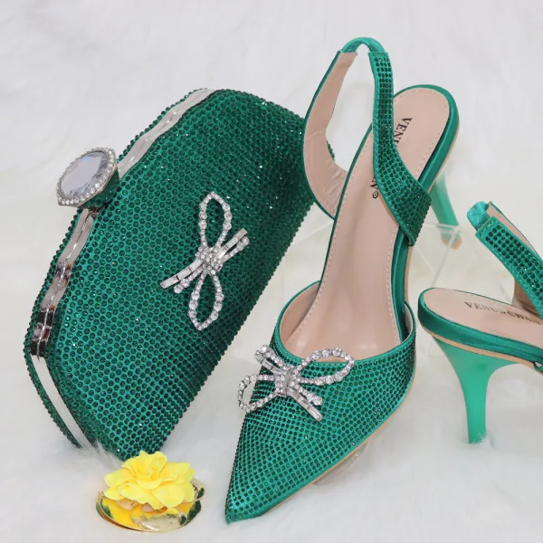 Sparkly Red Rhinestone Bow Evening Party Womens Sandals Clutch Bags 2023 8 cm Stiletto Heels Pointed Toe Sandals High Heels Clutch Bags
