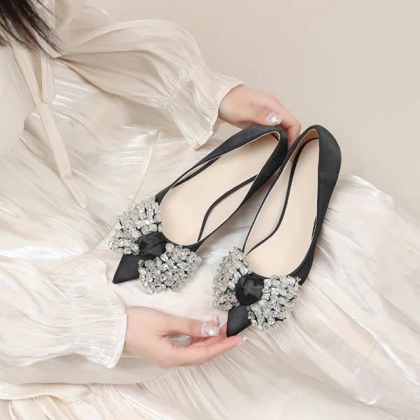 Chic / Beautiful Black Rhinestone Bow Pumps Prom 2022 Leather 6 cm Stiletto Heels Pointed Toe Pumps High Heels