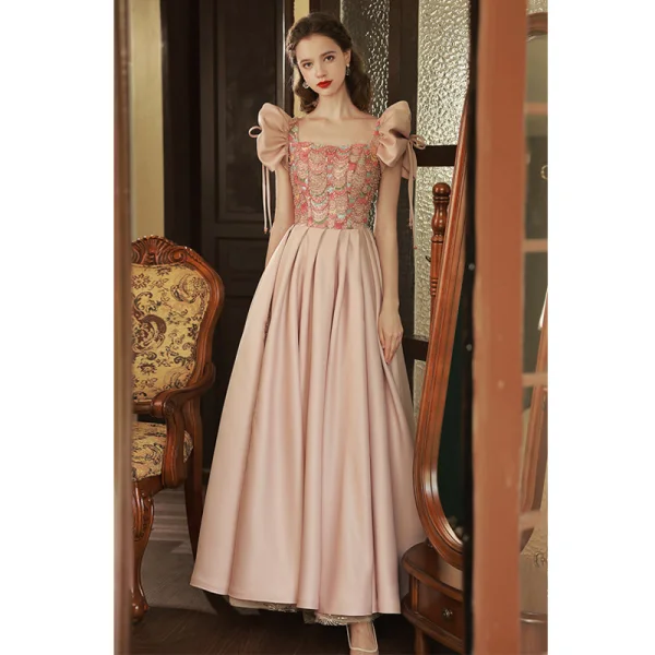 Élégant Rougissant Rose Perlage Paillettes Robe De Bal 2023 Princesse Encolure Carrée Noeud Manches Courtes Dos Nu Longue Promo Robe De Ceremonie
