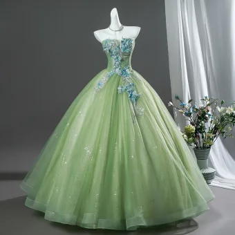 Enchantant Vert Cendré Perlage En Dentelle Fleur Robe De Bal 2026 Robe Boule Bustier Sans Manches Dos Nu