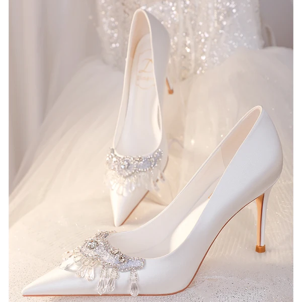 Chic / Beautiful Ivory Satin Rhinestone Wedding Shoes 2023 Leather 8 cm Stiletto Heels Pointed Toe Wedding Pumps High Heels