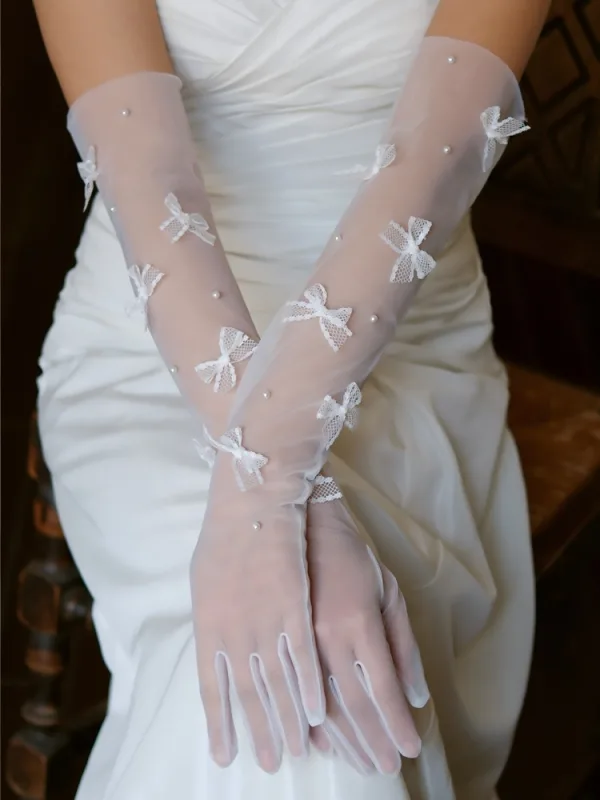 Vintage / Retro White Bow Pearl Wedding Bridal Gloves 2025 Tulle