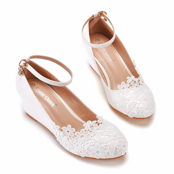 Élégant Blanche En Dentelle Fleur Chaussure De Mariée 2022 5 cm Compensées À Bout Rond Mariage Talons Hauts