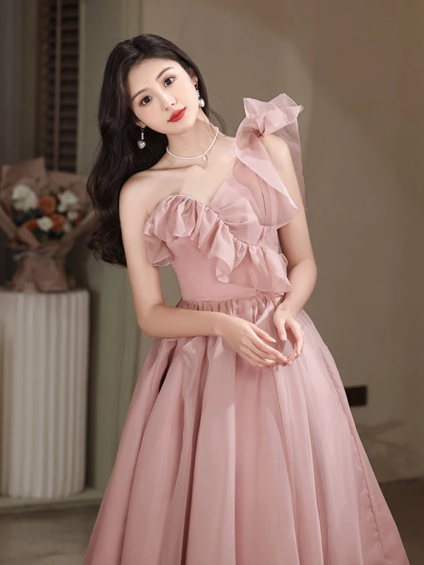 Modest / Simple Blushing Pink Prom Dresses 2023 A-Line / Princess One-Shoulder Sleeveless Backless Floor-Length / Long Prom Formal Dresses