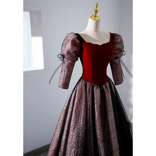 Élégant Bordeaux Paillettes Robe De Bal 2023 Princesse Encolure Carrée 1/2 Manches Noeud Dos Nu Longue Promo Robe De Ceremonie