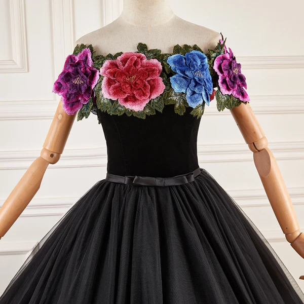 Ethnic Black Lace Flower Prom Dresses 2023 Ball Gown Off-The-Shoulder Short Sleeve Backless Bow Sash Floor-Length / Long Prom Formal Dresses