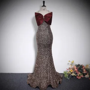 Scintillantes Sexy Bordeaux Paillettes Robe De Soirée 2023 Trompette Sirène Bretelles Spaghetti Noeud Sans Manches Dos Nu Longue Soirée Robe De Ceremonie
