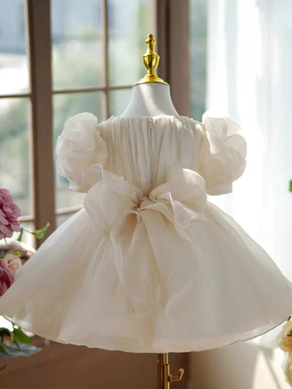 Chic / Beautiful Champagne Pearl Birthday Short Flower Girl Dresses 2024 Ball Gown Scoop Neck Puffy Short Sleeve Bow