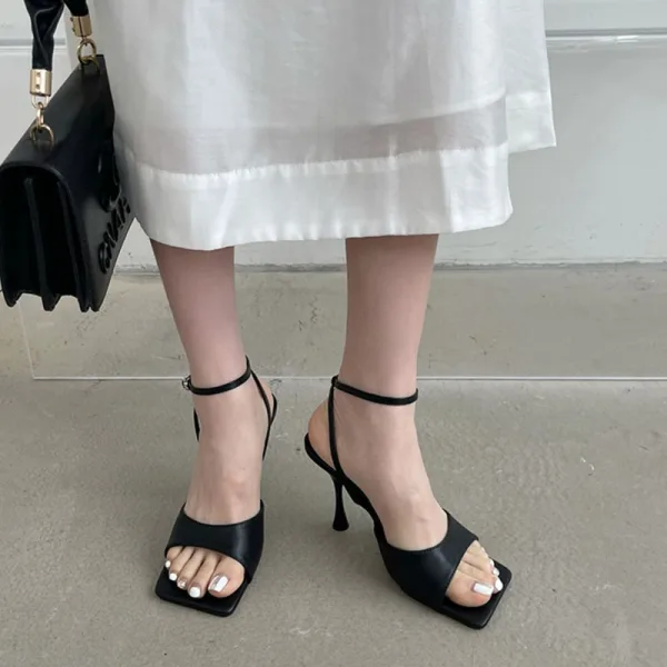 Schlicht Freizeit Sommer Weiß Sandalen Damen 2022 Knöchelriemen 9 cm Stilettos Peeptoes Sandaletten Hochhackige
