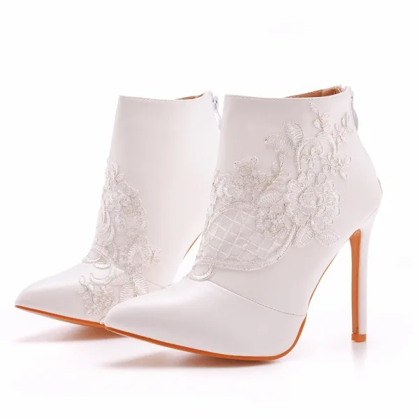 Vintage / Retro White Lace Flower Wedding Boots 2025 11 cm Stiletto Heels Pointed Toe Wedding Shoes