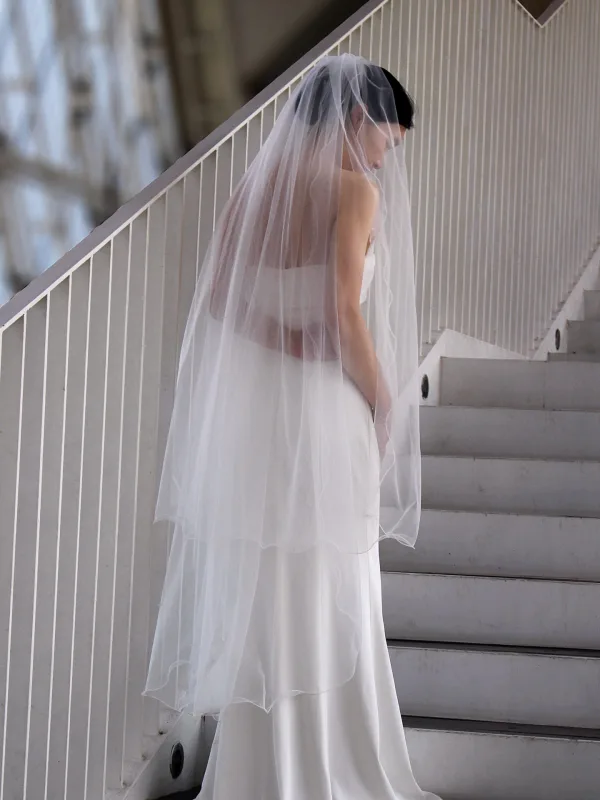 Modest / Simple White Bridal Tulle Wedding Veils 2025