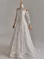 Schlicht Weiß Pailletten Spitze Blumen Brautkleider / Hochzeitskleider 2025 A Linie Off Shoulder Lange Ärmel Rückenfreies Sweep / Pinsel Zug Hochzeit