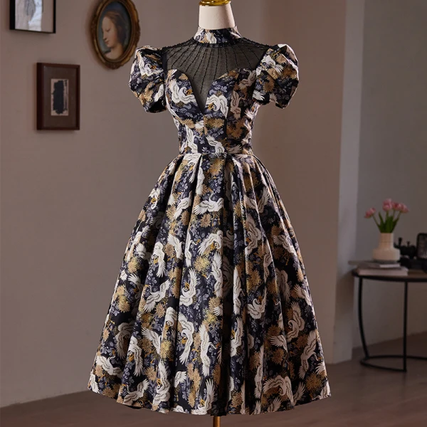Vintage / Retro Black Beading Printing Homecoming Short Graduation Dresses 2024 High Neck Short Sleeve Backless Formal Dresses