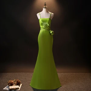 Mode Vert Robe De Soirée 2024 Trompette Sirène Bretelles Spaghetti Sans Manches Dos Nu Longue Promo Robe De Ceremonie