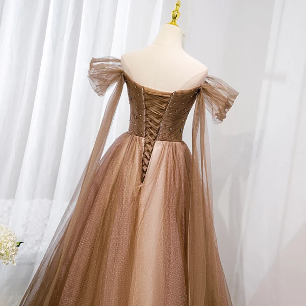Schöne Kaffee Perlenstickerei Strass Pailletten Ballkleider 2022 A Linie Off Shoulder Kurze Ärmel Rückenfreies Lange Ball Festliche Kleider