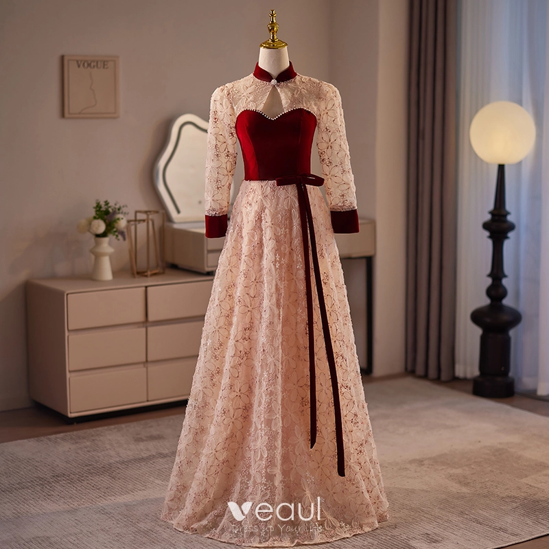 Vintage Vogue Cream Lace A-Line Dress