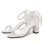 Charmant Weiß Perle Knöchelriemen Schleife Brautschuhe 2026 Satin 7 cm Stilettos Peeptoes Hochzeit Sandaletten Hochhackige