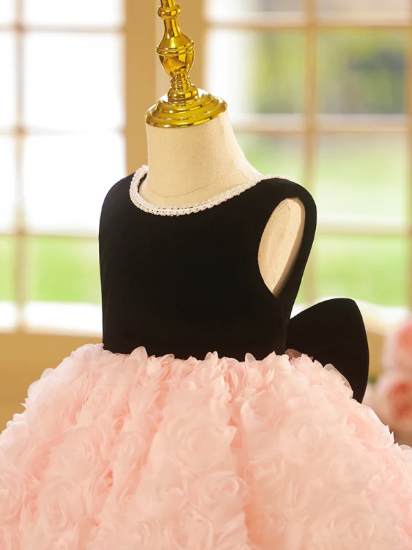 Lovely Blushing Pink Cascading Ruffles Short Birthday Flower Girl Dresses 2023 Ball Gown Pearl Scoop Neck Sleeveless Backless Bow