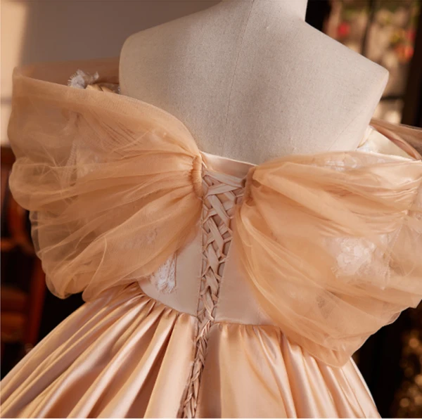 Modest Champagne Pearl Lace Flower Satin Prom Dresses 2023 Ball Gown Off-The-Shoulder Short Sleeve Backless Sweep Train Prom Formal Dresses
