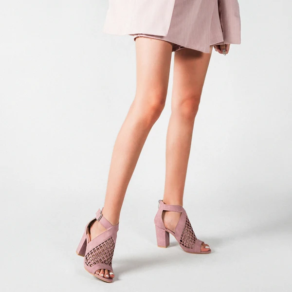 Romain Noire Vêtement de rue Été Percé Sandales Femme 2023 8 cm Talons Épais Peep Toes / Bout Ouvert Sandales Talons Hauts