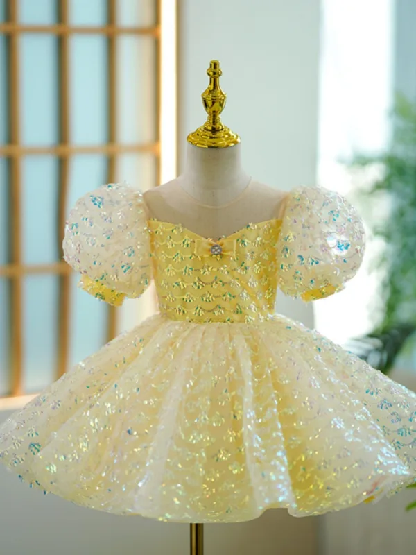 Chic / Beautiful Yellow Short Beading Sequins Birthday Flower Girl Dresses 2023 Ball Gown Scoop Neck Puffy Short Sleeve Flower Girl Dresses