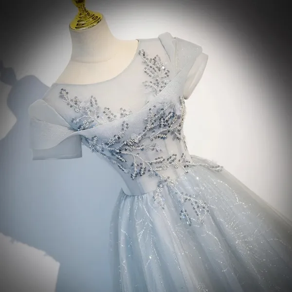 Chic / Belle Gris Argenté Perlage Paillettes Robe De Bal 2023 Princesse Encolure Dégagée Manches Courtes Dos Nu Longue Promo Robe De Ceremonie