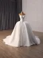 Haut de Gamme Élégant Ivoire Satin Corset  Robe De Mariée 2026 Robe Boule Bustier Sans Manches Dos Nu Chapel Train