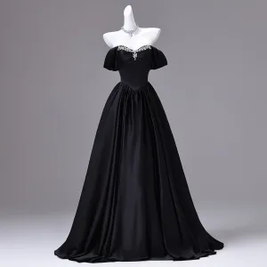 Audrey Hepburn Stil Svarta Rhinestone Balklänningar 2026 Prinsessa Ärmlös Halterneck