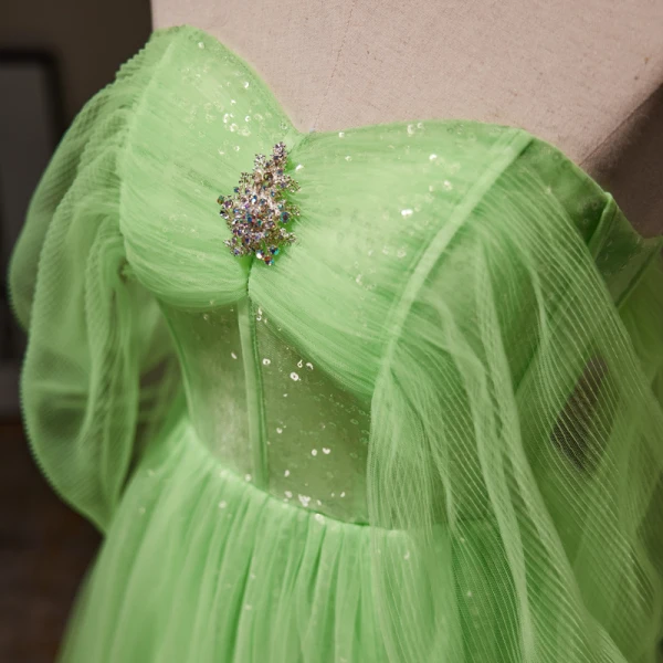 Schöne Salbeigrün Pailletten Strass Ballkleider 2023 A Linie Bandeau Ärmellos Rückenfreies Sweep / Pinsel Zug Ball Festliche Kleider