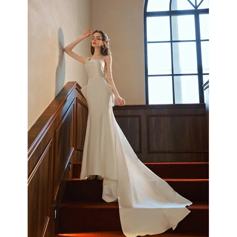 Modest / Simple Fashion Ivory Satin Wedding Dresses 2022 Trumpet / Mermaid Spaghetti Straps Sleeveless Backless Bow Court Train Wedding