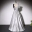 Mode Noire Satin Robe De Bal 2022 Princesse V-Cou Sans Manches Dos Nu Longue Robe De Ceremonie