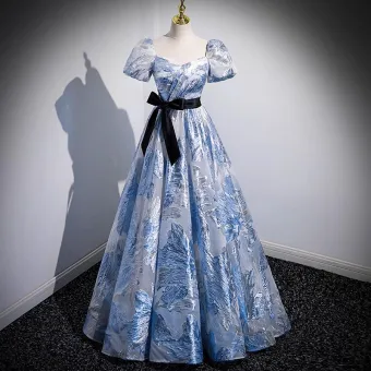 Chic Belle Bleu Ciel Noeud Ceinture Robe De Bal 2023 Princesse Encolure Carrée Manches Courtes Dos Nu Longue Promo Robe De Ceremonie