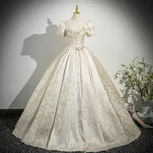 Élégant Champagne Appliques Impression Robe De Bal 2025 Robe Boule U Cou Gonflée Manches Courtes Dos Nu Longue Promo Robe De Ceremonie