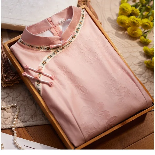 Chinese style Blushing Pink Evening Party Cheongsam 2025 Trumpet / Mermaid High Neck Short Sleeve Tea-length