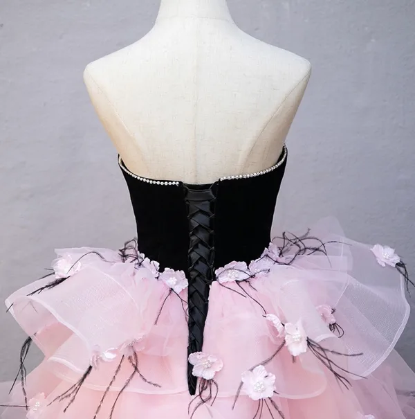 Lovely Blushing Pink Appliques Pearl Rhinestone Cascading Ruffles Prom Dresses 2025 Ball Gown Strapless Sleeveless Backless Floor-Length / Long Prom Formal Dresses