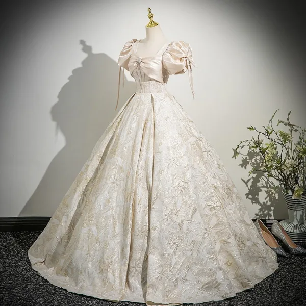 Chic / Beautiful Champagne Rhinestone Printing Prom Dresses 2025 Ball Gown Square Neckline Short Sleeve Backless Floor-Length / Long Prom Formal Dresses