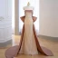 Charmant Champagne Perlage Paillettes Robe De Soirée 2022 Trompette / Sirène Bustier Sans Manches Dos Nu Noeud Tribunal Train Soirée Robe De Ceremonie