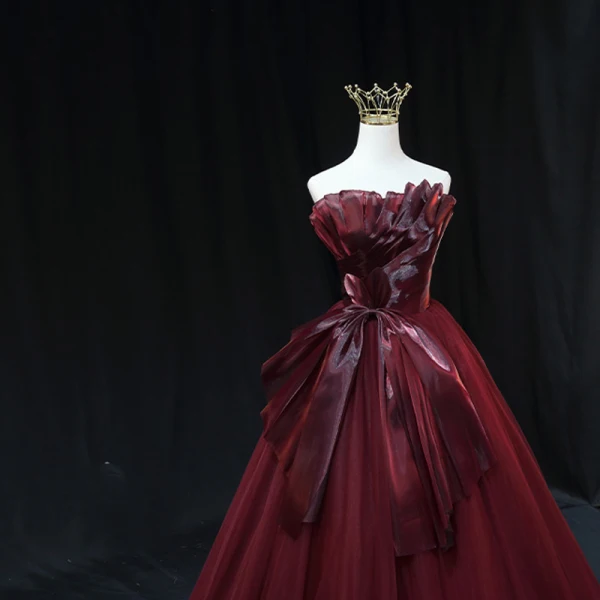 Mode Haut de Gamme Bordeaux Noeud Robe De Bal 2023 Robe Boule Bustier Sans Manches Dos Nu Longue Promo Robe De Ceremonie