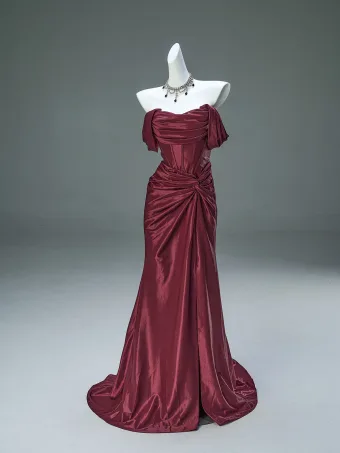 Haut De Gamme Bordeaux Robe De Soirée 2025 Trompette Sirène Bustier Sans Manches Dos Nu Train De Balayage Soirée Robe De Ceremonie