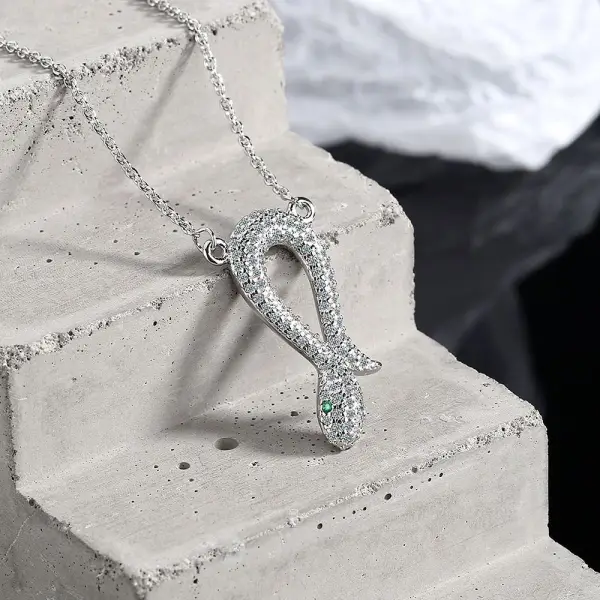 Fashion Silver Rhinestone Street Wear Cubic Zirconia Necklaces Accessories 2023