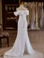 Schlicht Weiß Gespaltete Front Leichtes Brautkleider / Hochzeitskleider 2024 Meerjungfrau Off Shoulder Kurze Ärmel Rückenfreies Sweep / Pinsel Zug Hochzeit