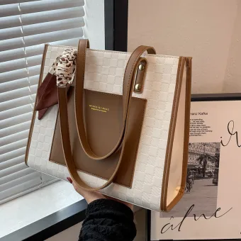 Fashion White Pu Handbag 2024