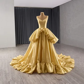 Couture Gold Cascading Ruffles Prom Dresses 2024 Ball Gown V Neck Sleeveless Backless Chapel Train Prom Formal Dresses