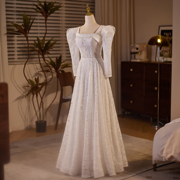 Vintage / Retro Ivory Lace Flower Wedding Dresses 2024 A-Line / Princess Square Neckline Long Sleeve Backless Floor-Length / Long