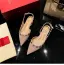 Snygga / Fina Aprikos / Beige Sommar Nit Casual Platt Sandaler Dam 2022 Läder Spetsiga Sandaler