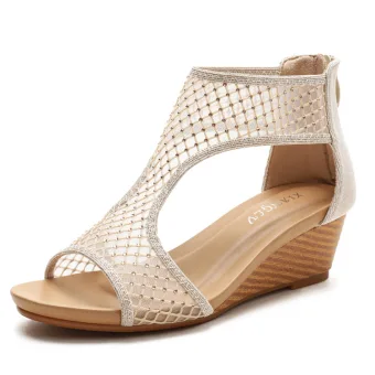 Fashion Summer Gold Rhinestone Casual Womens Sandals 2022 T Strap 5 Cm Wedges Open Peep Toe Sandals